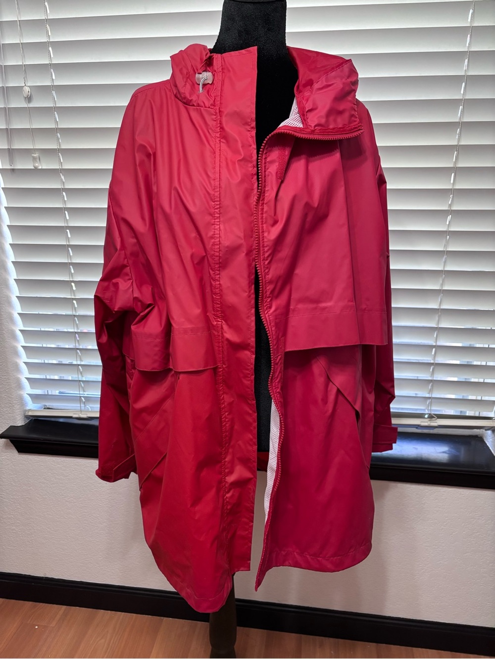 Lands' End Red Hooded Trench Raincoat